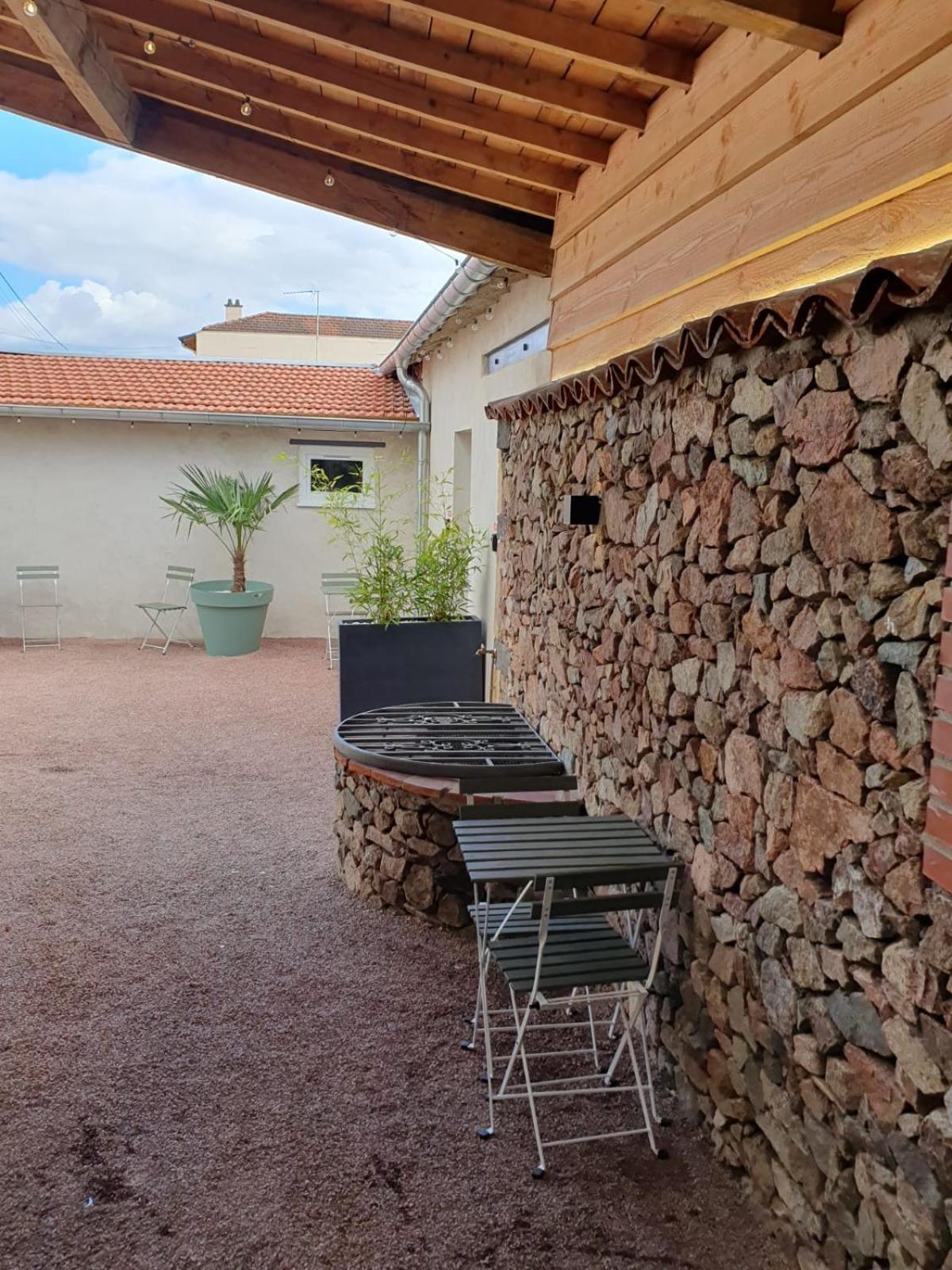 L'atelier, Sauna & * Riorges