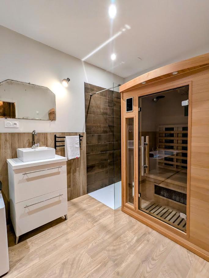 L'atelier, Sauna & * Riorges